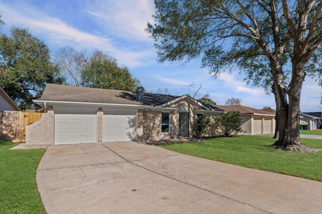 307 Sulky Trail Street, Houston, TX 77060