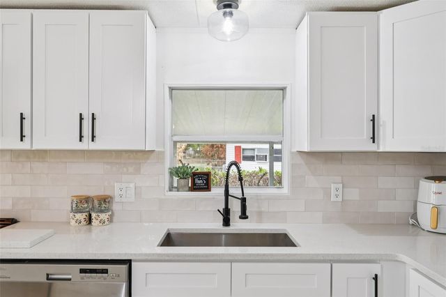 2834 SILVER SPUR LANE, Orlando, FL 32822