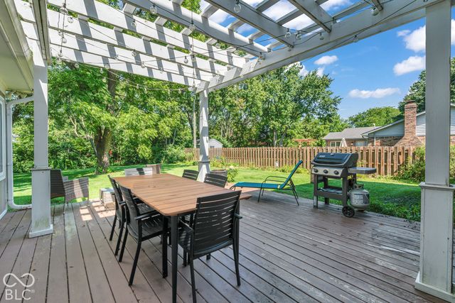 13433 Nottingham Road, Fishers, IN 46038