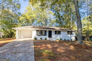 409 Colette Lane, Social Circle, GA 30025