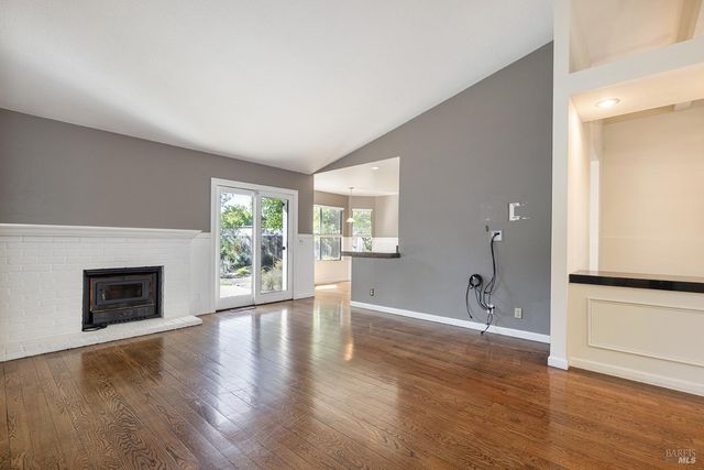 2387 Lujo Ct, Santa Rosa, CA 95403