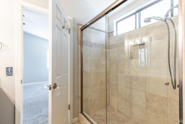 2387 Lujo Ct, Santa Rosa, CA 95403