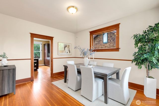 4611 34th Avenue W, Seattle, WA 98199
