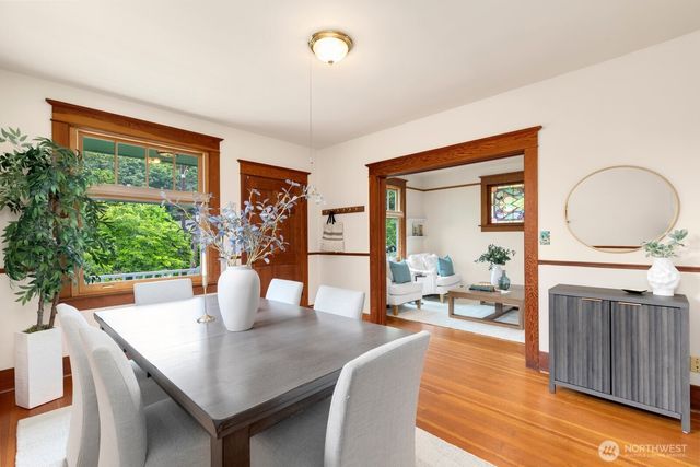 4611 34th Avenue W, Seattle, WA 98199
