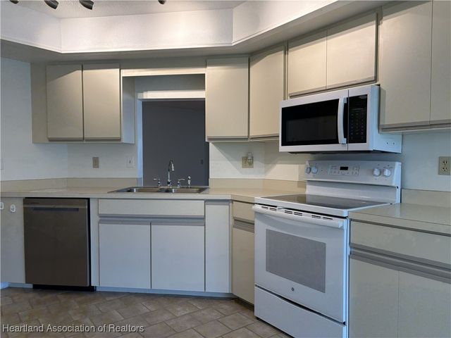 2708 Par Road, Sebring, FL 33872