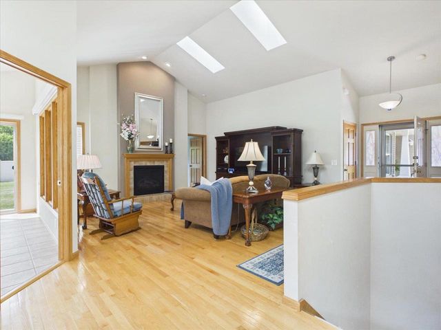 7019 Havenswood Drive, Madison, WI 53718