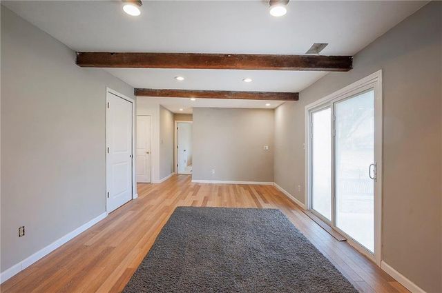 3916 SW HIDDEN COVE Drive, Lee's Summit, MO 64082