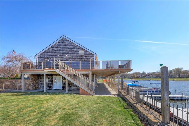 3916 SW HIDDEN COVE Drive, Lee's Summit, MO 64082