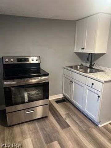 885 Wales Road NE, Massillon, OH 44646