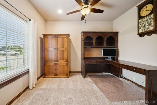 21 E 171st Street S, Glenpool, OK 74033