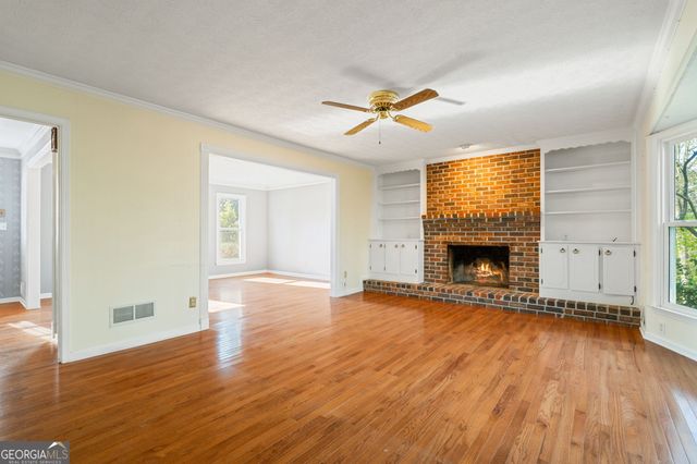 300 Millbrook Farm Court, Marietta, GA 30068