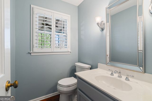 300 Millbrook Farm Court, Marietta, GA 30068