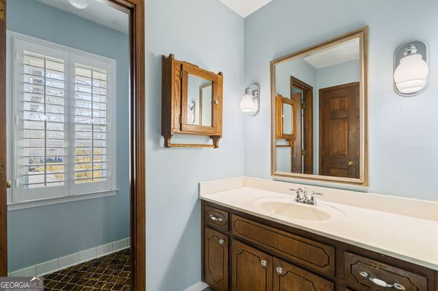 300 Millbrook Farm Court, Marietta, GA 30068