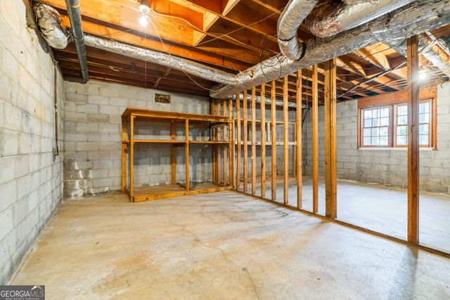 300 Millbrook Farm Court, Marietta, GA 30068