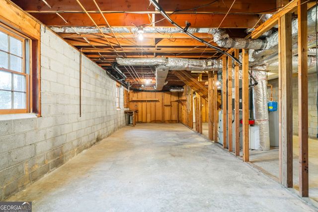 300 Millbrook Farm Court, Marietta, GA 30068