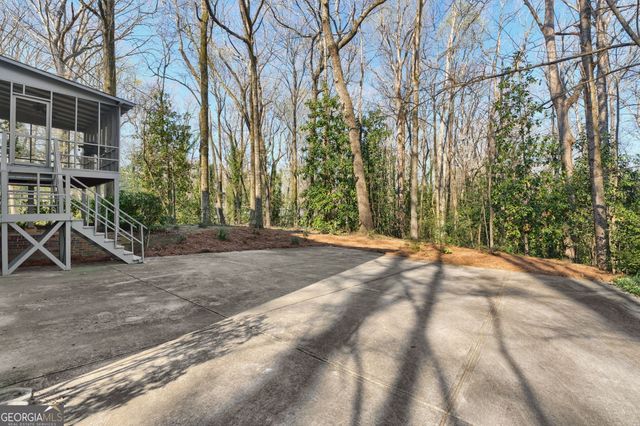 300 Millbrook Farm Court, Marietta, GA 30068