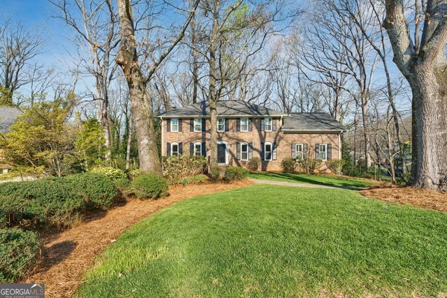 300 Millbrook Farm Court, Marietta, GA 30068