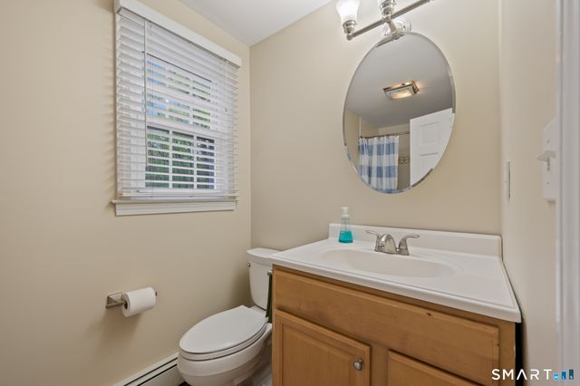 20 Saxton Brook Drive, Simsbury, CT 06070