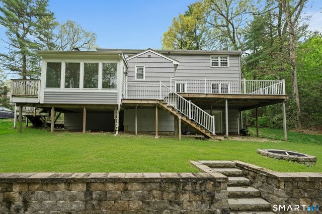 20 Saxton Brook Drive, Simsbury, CT 06070