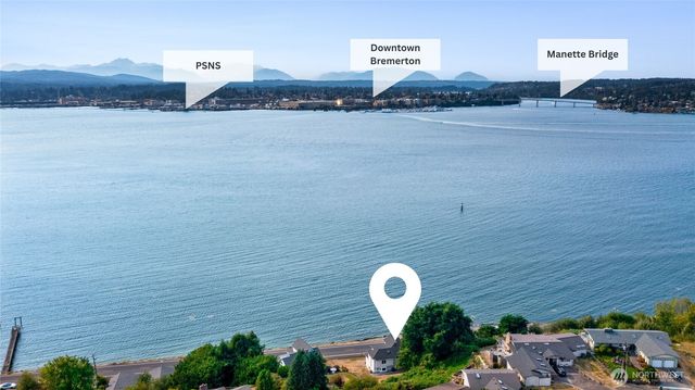 1989 Beach Dr E, Port Orchard, WA 98366