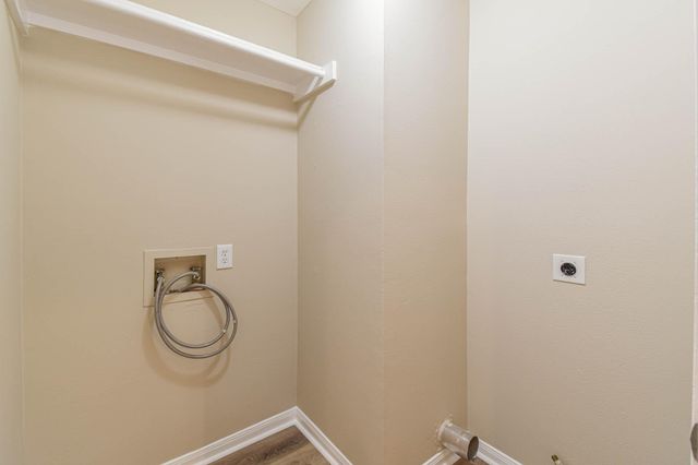 9523 Tallow Tree Drive, Houston, TX 77070