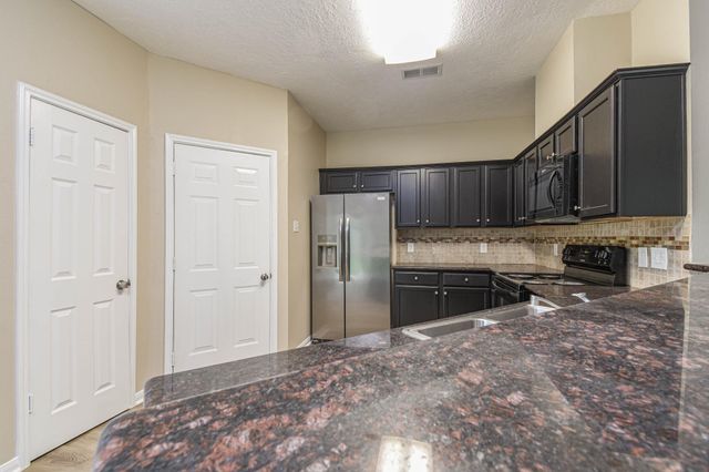 9523 Tallow Tree Drive, Houston, TX 77070