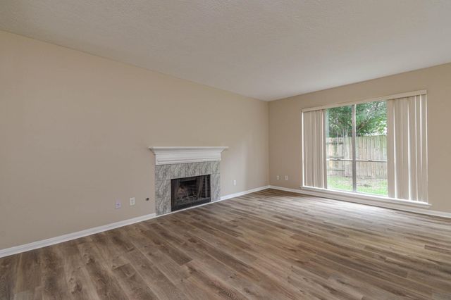 9523 Tallow Tree Drive, Houston, TX 77070