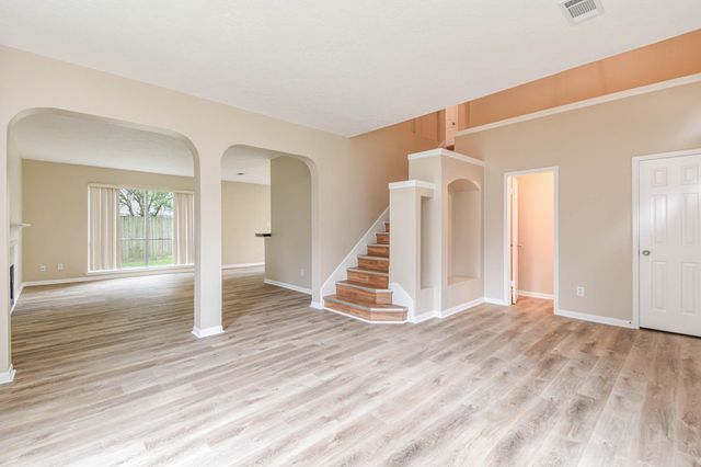 9523 Tallow Tree Drive, Houston, TX 77070