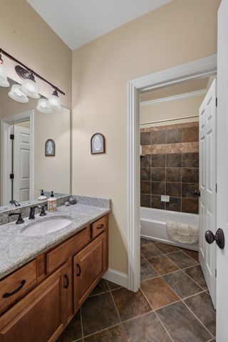 417 Sandcastle Rd, Franklin, TN 37069