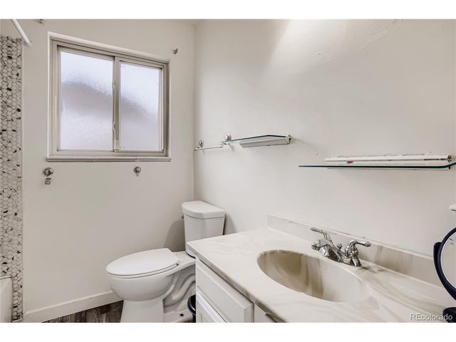 1236 Olathe St, Aurora, CO 80011