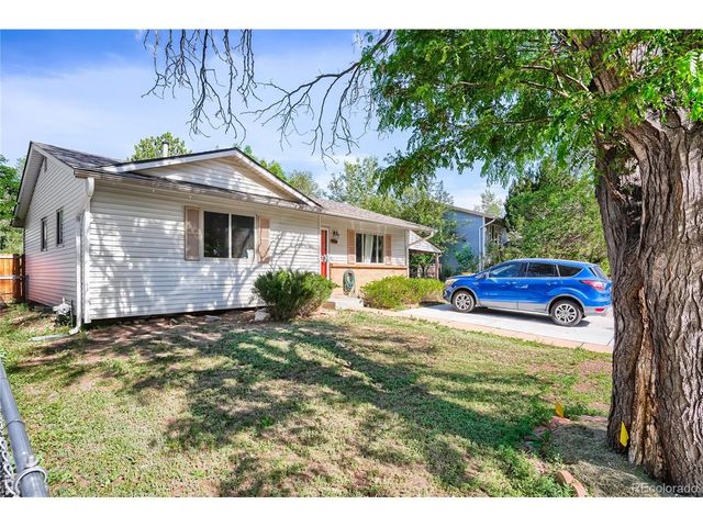 1236 Olathe St, Aurora, CO 80011