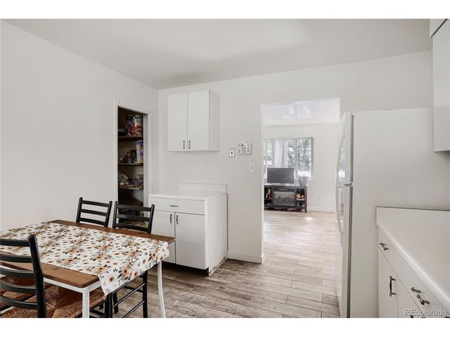 1236 Olathe St, Aurora, CO 80011