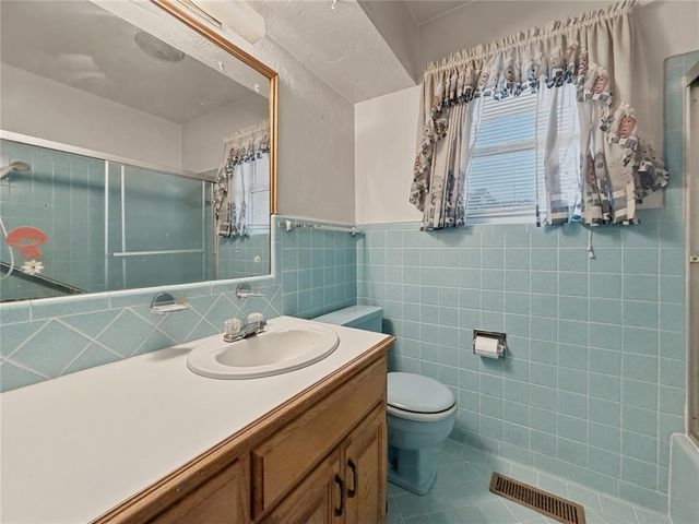 101 Utah Avenue, Yukon, OK 73099