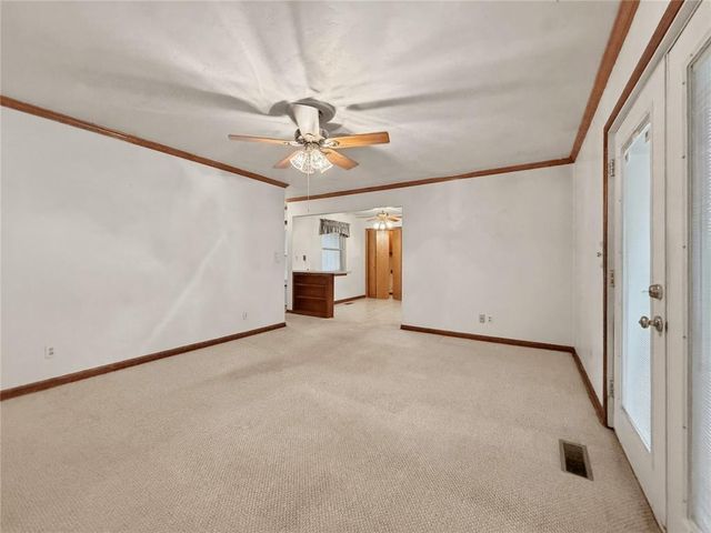 101 Utah Avenue, Yukon, OK 73099