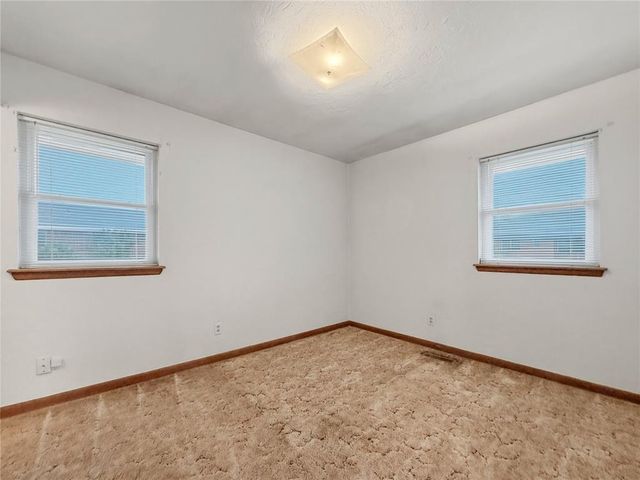 101 Utah Avenue, Yukon, OK 73099