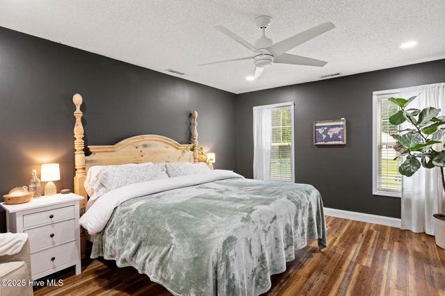 506 Rock Creek Drive, Jacksonville, NC 28540