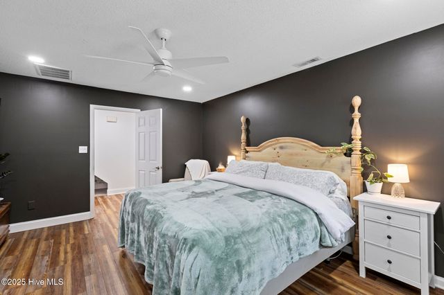 506 Rock Creek Drive, Jacksonville, NC 28540