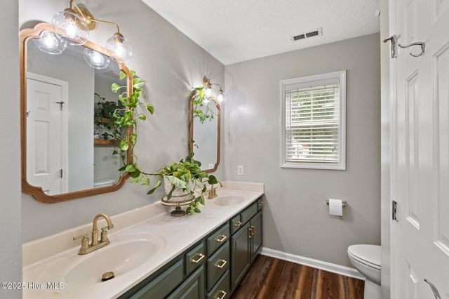506 Rock Creek Drive, Jacksonville, NC 28540