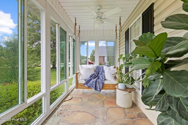 506 Rock Creek Drive, Jacksonville, NC 28540