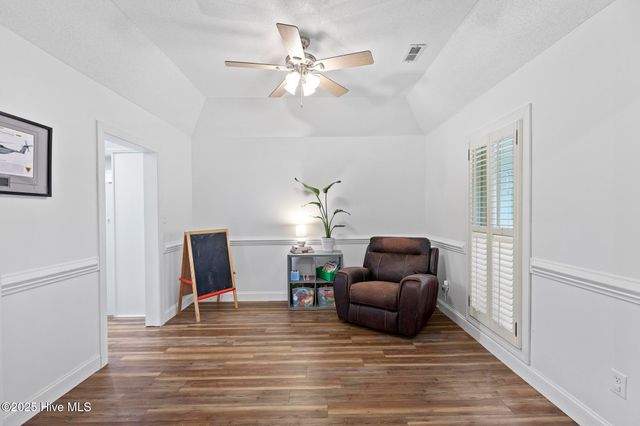 506 Rock Creek Drive, Jacksonville, NC 28540