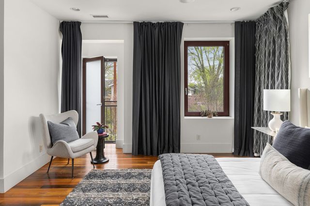 2218 Belmont Blvd, Nashville, TN 37212