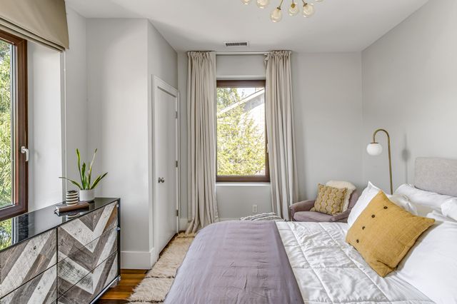 2218 Belmont Blvd, Nashville, TN 37212