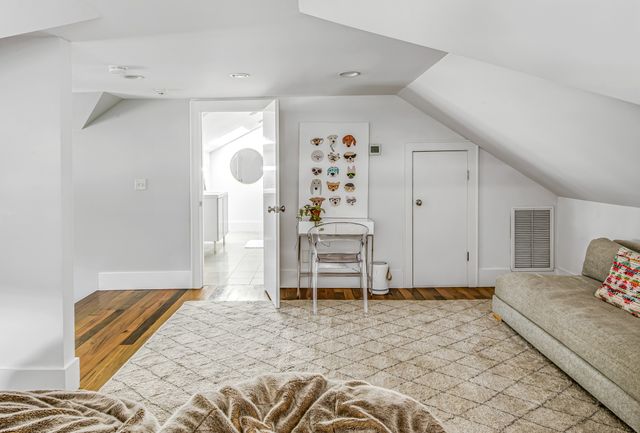 2218 Belmont Blvd, Nashville, TN 37212