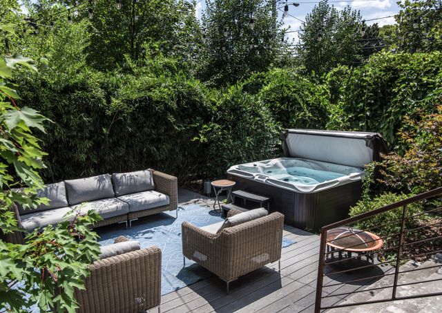 2218 Belmont Blvd, Nashville, TN 37212