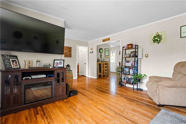 34 Hurlbut Road, Mexico, NY 13114