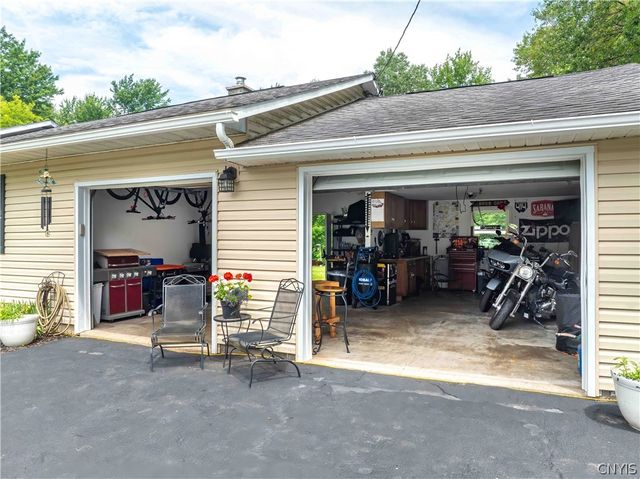 34 Hurlbut Road, Mexico, NY 13114