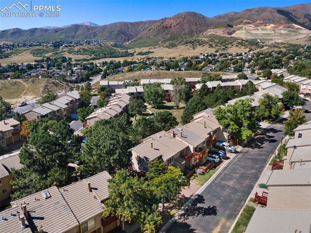 2045 Austrian Way, Colorado Springs, CO 80919 — photo 2