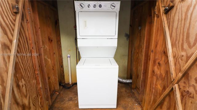 330 NW 82nd Ter A, Miami, FL 33150