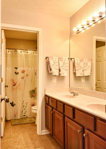 2724 Trailwood Lane, Lexington, KY 40511