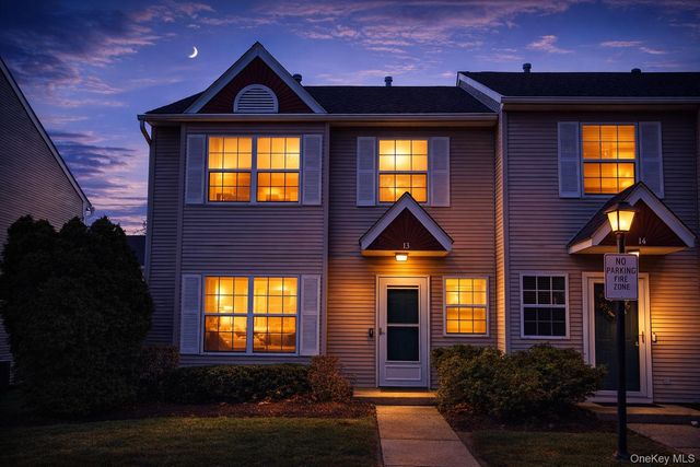 256 Quassaick Avenue 13, New Windsor, NY 12553